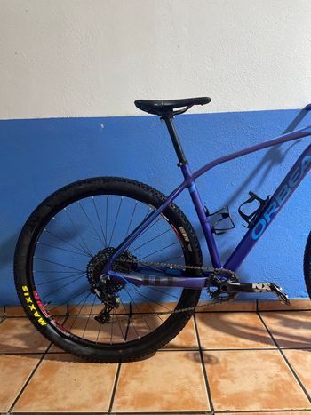 Used Orbea ALMA H20 29" 2017 Mountainbike, Blue — image 3 of 4