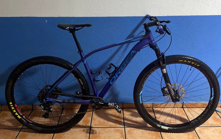 Used Orbea ALMA H20 29" 2017 Mountainbike, Blue — image 1 of 4