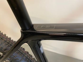 Used Cannondale FS-I Carb 3 2023 Mountainbike — image 3 of 12