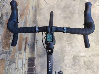 Used Giant Revolt 0 2022 Road & Gravel, Light Gray — image 5 of 5