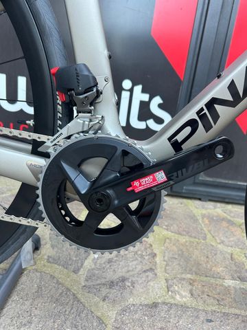 Used Pinarello Dogma F Disc 2023 Road & Gravel, Light Gray — image 14 of 15