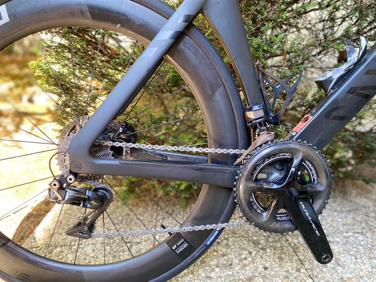 Used Canyon Aeroad CFR Disc Di2 2021 Road & Gravel — image 2 of 3