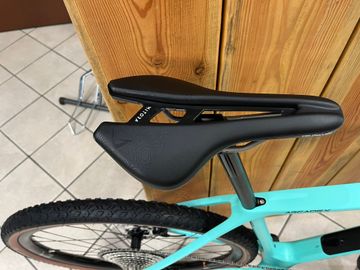 Used Bianchi ARCADEX PRO TG M 2025 Road & Gravel, Green — image 9 of 14