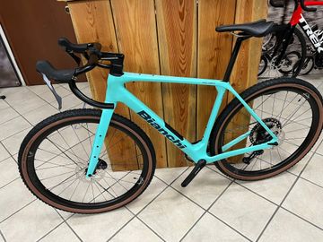Used Bianchi ARCADEX PRO TG M 2025 Road & Gravel, Green — image 12 of 14