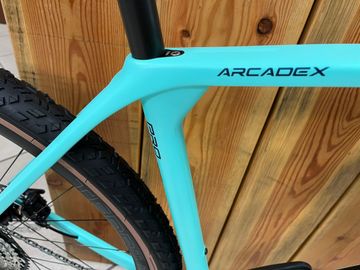 Used Bianchi ARCADEX PRO TG M 2025 Road & Gravel, Green — image 2 of 14