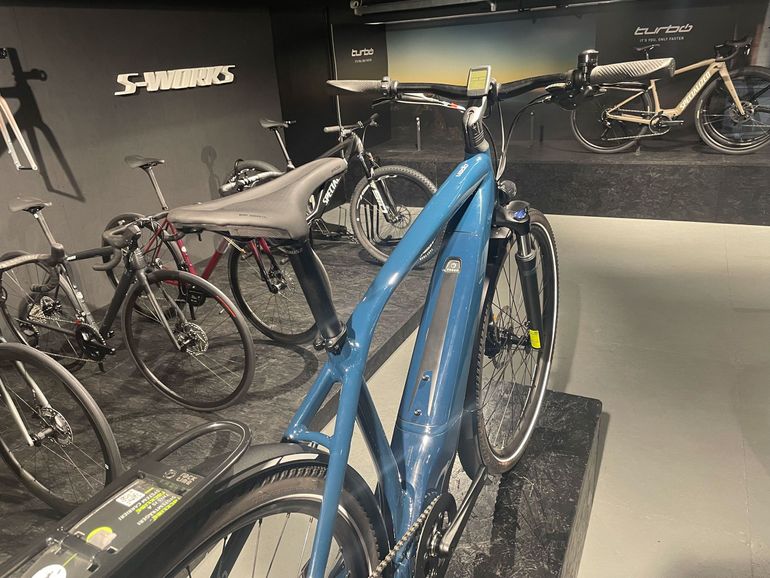 Used Specialized Turbo Vado 3.0 TEST 2021 Mountainbike, Blue — image 9 of 9
