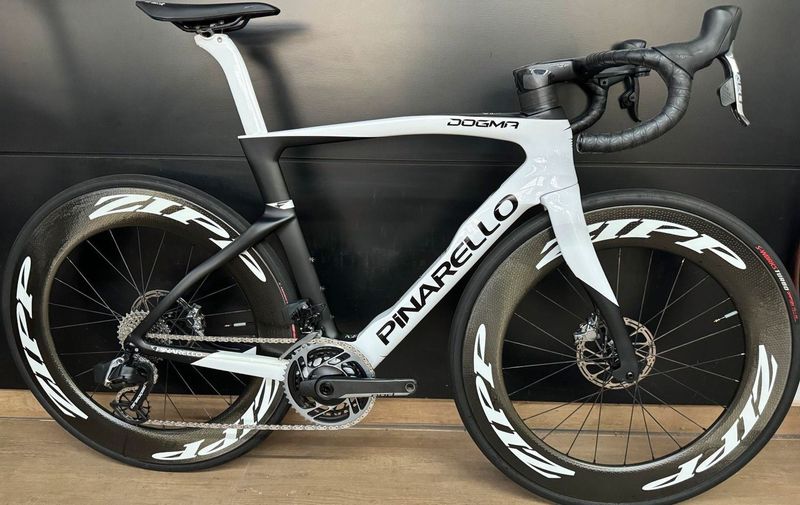 Used Pinarello Dogma F Disc + Super Record EPS + Roval Control CL2 TLR 2024 Road & Gravel