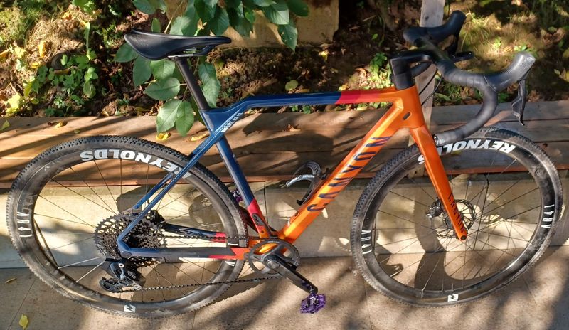 Used Canyon Inflite CF SL 8 2021 Road & Gravel