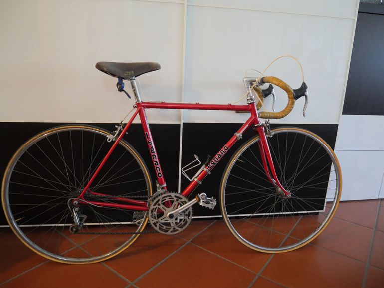 Used Legnano Corsa 1970 Road & Gravel, Red — image 1 of 9