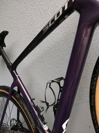 Used Scott Addict Gravel 20 2022 2022 Road & Gravel, Violett — image 2 of 18