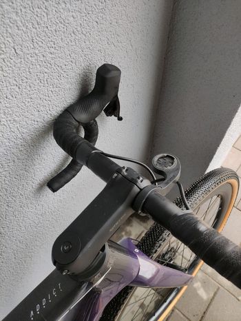 Used Scott Addict Gravel 20 2022 2022 Road & Gravel, Violett — image 7 of 18