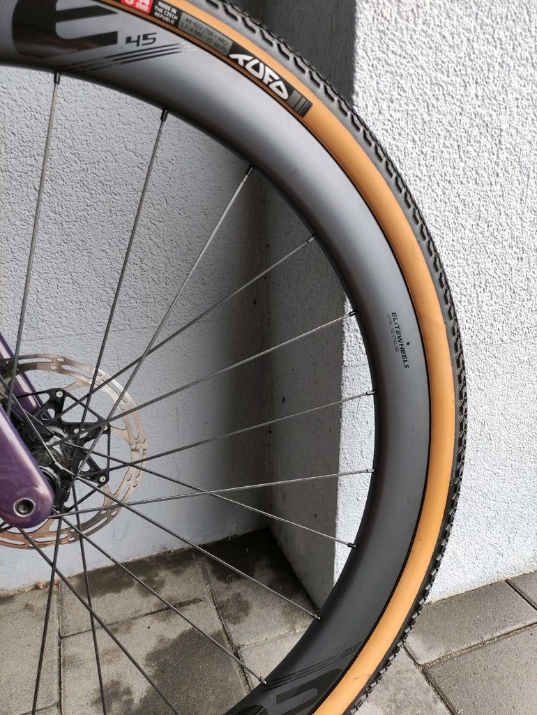 Used Scott Addict Gravel 20 2022 2022 Road & Gravel, Violett — image 6 of 18