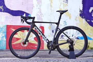 Used Cervélo Soloist Ultegra Di2 2024 Road & Gravel, Black — image 2 of 10