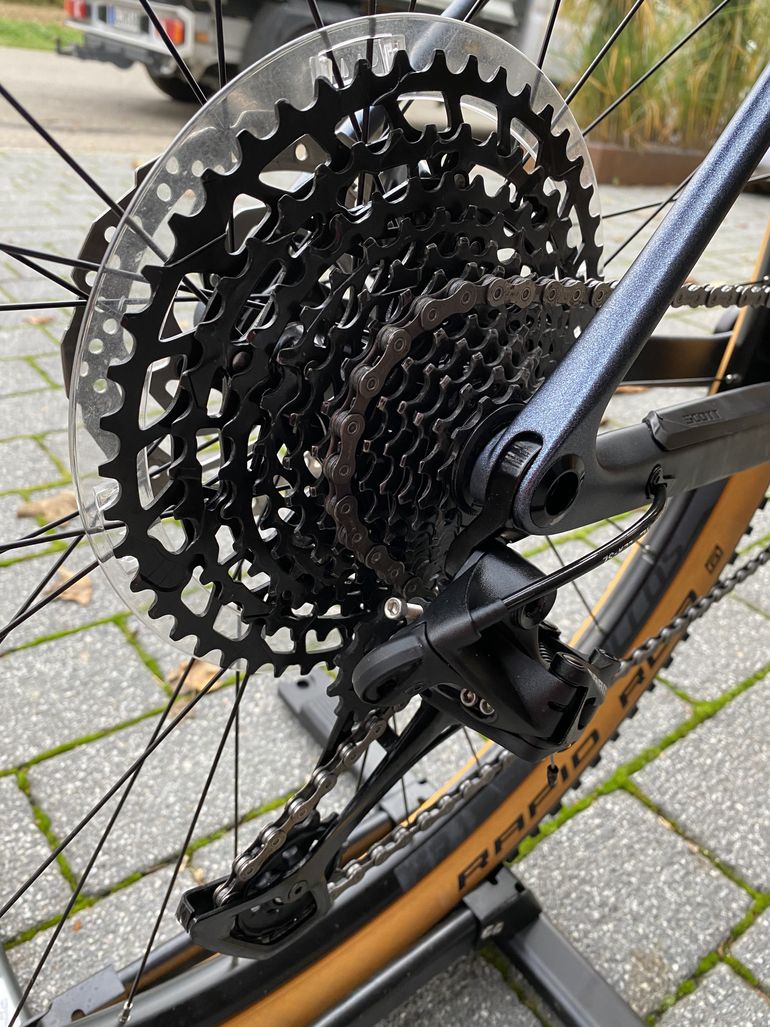 Used Scott Scale 940 2021 Mountainbike, shop.filter.color.1 — image 10 of 23