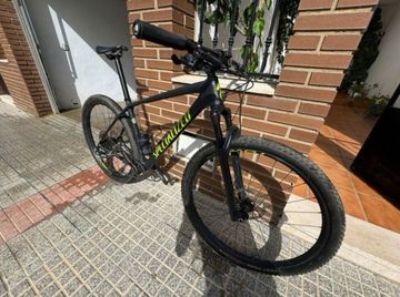 Specialized Men's Epic Hardtail Comp 2019 2019 Mountainbike d'occasion — image 4 sur 4