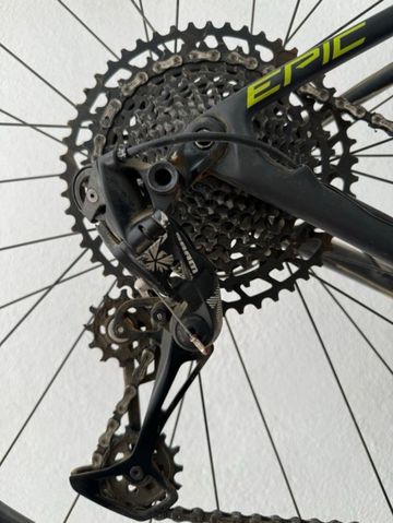 Specialized Men's Epic Hardtail Comp 2019 2019 Mountainbike d'occasion — image 2 sur 4
