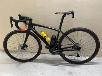 Used Trek Émonda SLR 7 Disc 2019 2019 Road & Gravel, Black — image 2 of 5