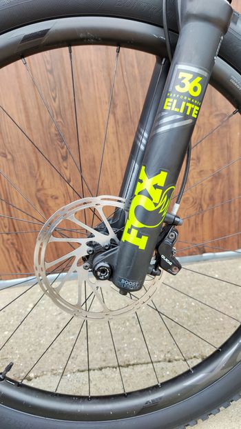Used Giant Trance Advanced 1 2019 2019 Mountainbike, Black, 27.5 — image 5 of 12