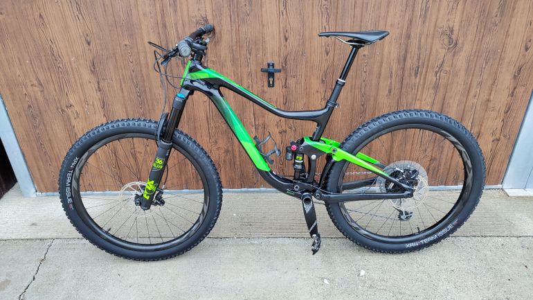 Used Giant Trance Advanced 1 2019 2019 Mountainbike, Black, 27.5 — image 10 of 12