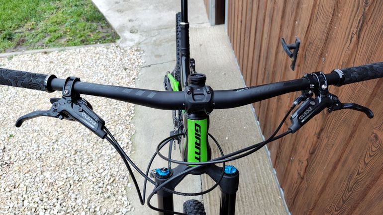 Used Giant Trance Advanced 1 2019 2019 Mountainbike, Black, 27.5 — image 8 of 12