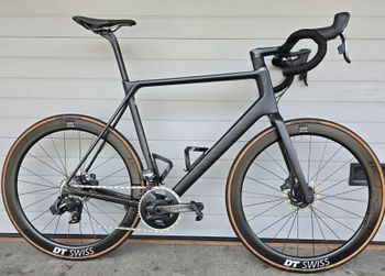 Canyon - Ultimate CF SLX Disc 8.0 ETAP 2020, 2020