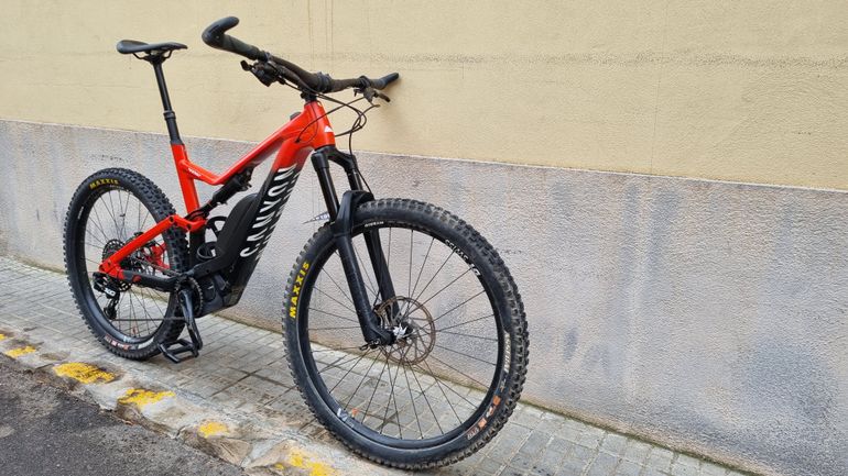 Used Canyon Spectral:ON 8.0 2019 2019 Mountainbike — image 2 of 9