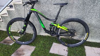 Used Giant Trance 1.5LTD 2017 Mountainbike — image 2 of 7