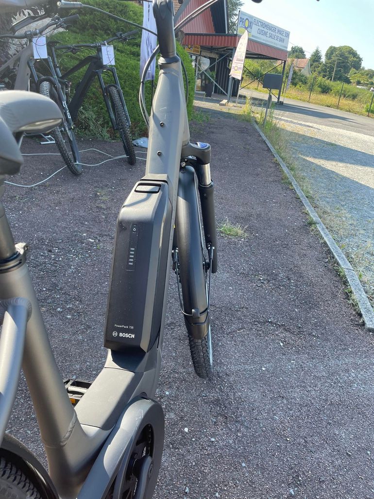 Used Kalkhoff Endeavour 1.B move 2024 Mountainbike, Light Gray — image 3 of 4