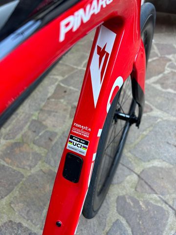 Pinarello DOGMA F7 2023 Road & Gravel usato, Rosso — immagine 5 di 14