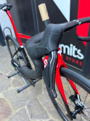 Pinarello DOGMA F7 2023 Road & Gravel usato, Rosso — immagine 14 di 14
