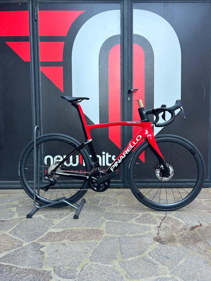 Brugt Pinarello DOGMA F7 2023 Road & Gravel