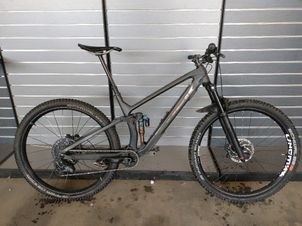 Trek - Fuel EX 9.7 2022, 2022