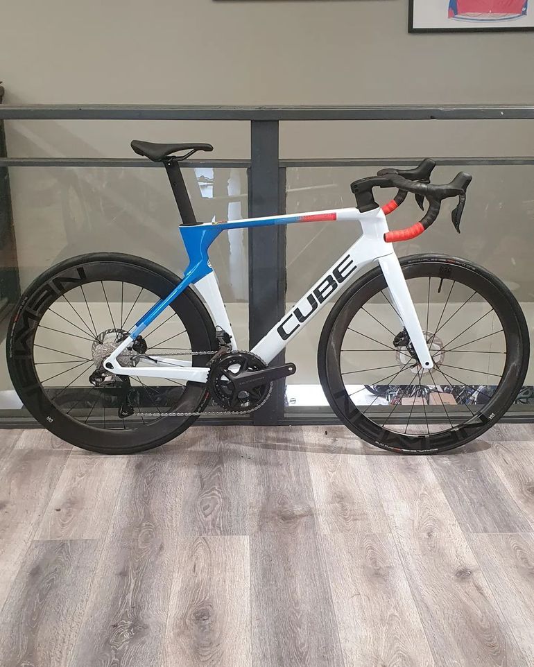Used CUBE LITENING AERO C:68X RACE 2023 2023 Road & Gravel — image 1 of 4