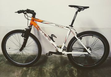 Used Carrera Carraro Race 2000 Mountainbike, White — image 2 of 5