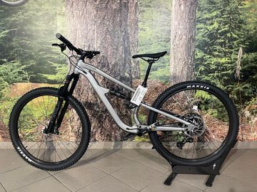 Gebrauchtes Cannondale Habit 3 2023 Mountainbike, Hellgrau — Bild 2 von 5