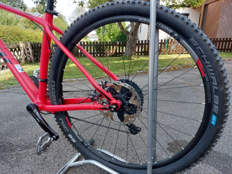 Trek Superfly 7 2017 Mountainbike usato, Rosso — immagine 7 di 9