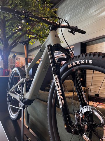 Brugt Lapierre E-Zesty AM LTD 2024 2024 Mountainbike — billede 3 af 3