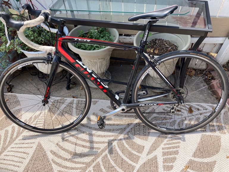 Used Giant Aluxx Sl fluid form 2015 Road & Gravel — image 2 of 3