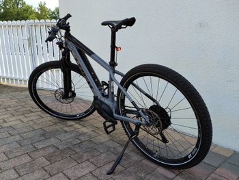 Used Trek Powerfly 7 2019 Mountainbike, Hellgrau — image 30 of 37