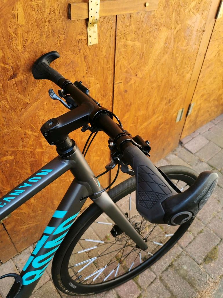 Used Canyon Roadlite 8 WMN 2020 Road & Gravel — image 9 of 16