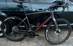 Specialized - Diverge Base Carbon 2021, 2021