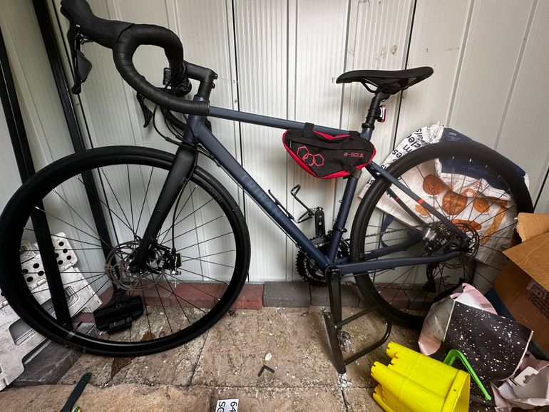 Used TRIBAN RC520 Disc Road Bike - 105 2021 2021 Road & Gravel, Blue — image 1 of 6
