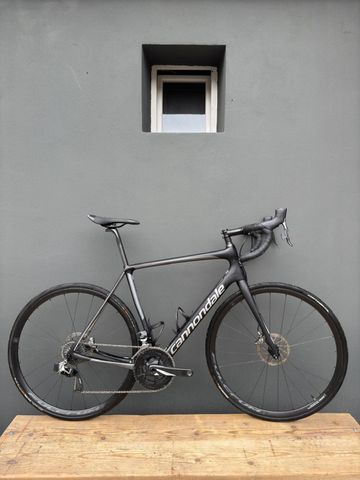 Tweedehands Cannondale Synapse Carbon Disc RED eTap 2018 2018 Road & Gravel — afbeelding 1 van 5