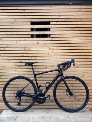 Giant - Defy Advanced 1 2022, 2022