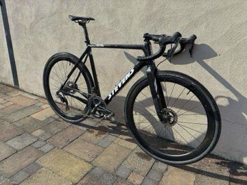 Gebrauchtes Stevens Super Prestige Di2 2022 2022 Road & Gravel, Schwarz — Bild 2 von 10