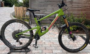 Santa Cruz - Nomad V5 CC, 2021