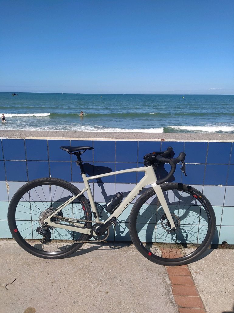 Used RIVERSIDE Carbon Gravel Bike GCR SRAM Rival Etap AXS / Fulcrum RR 900 Wheels 2023 2023 Road & Gravel — image 1 of 3