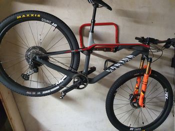 Used Canyon Lux CF SLX 9.0 Team 2020 Mountainbike, Dark gray — image 1 of 4