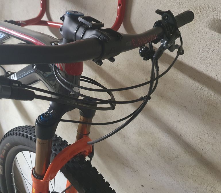 Used Canyon Lux CF SLX 9.0 Team 2020 Mountainbike, Dark gray — image 3 of 4