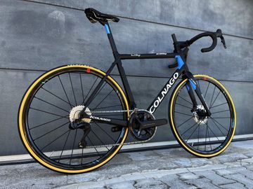Gebrauchtes Colnago C64 MySixty4 Disc + Ultegra Di2 + Fulcrum Zero CMPTZ 2024 Road & Gravel, Schwarz — Bild 2 von 21